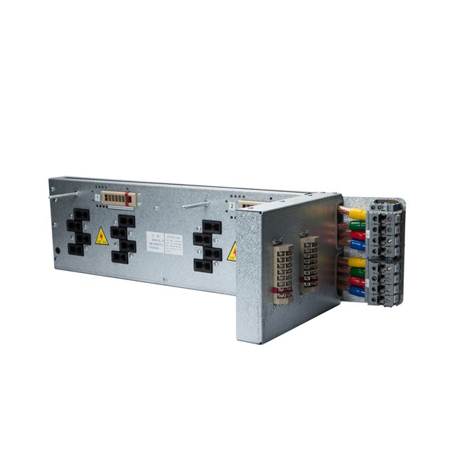 MFZJD-9.2 二分之一单元四极转接件(侧出线)